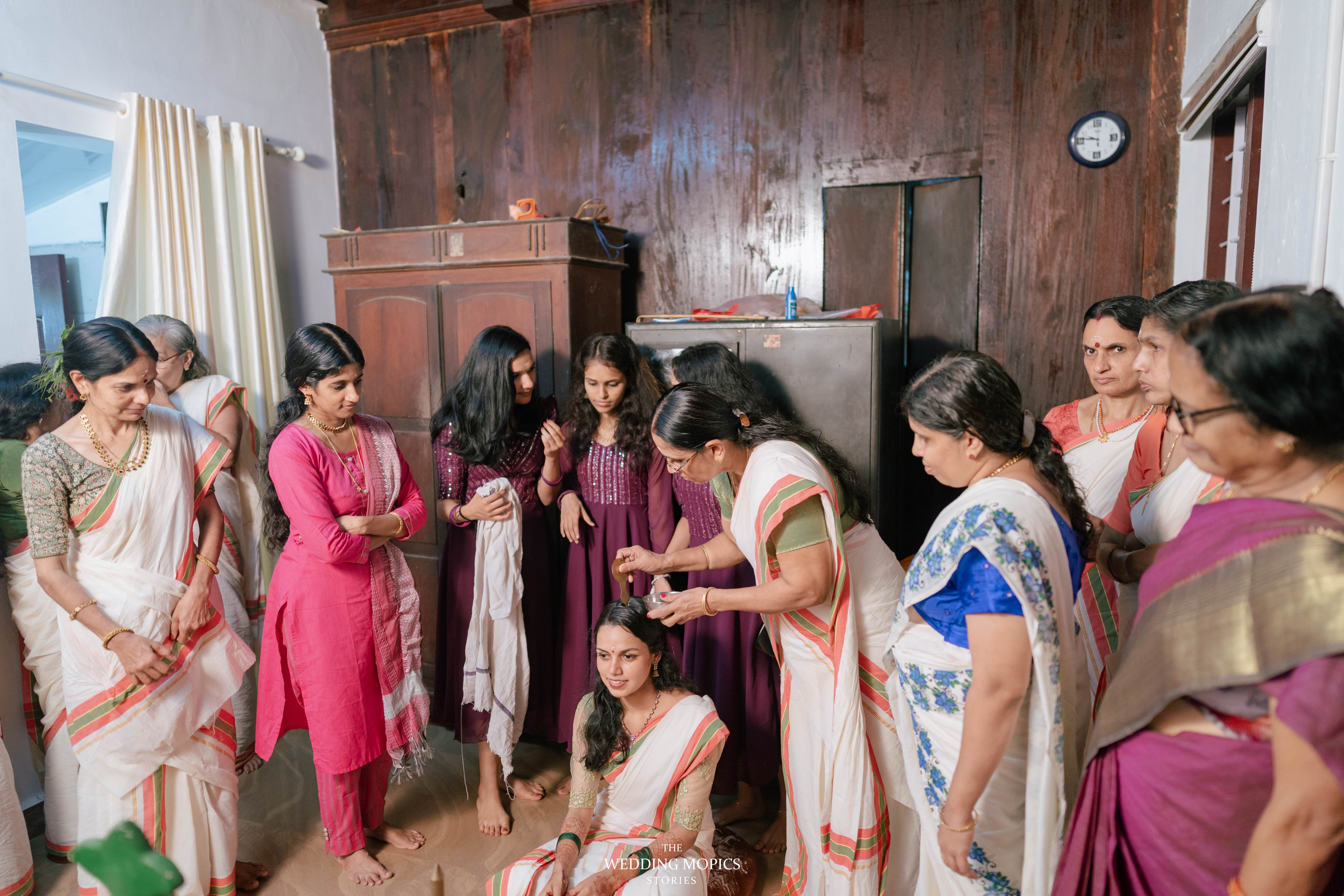 Brahmin wedding candid moment