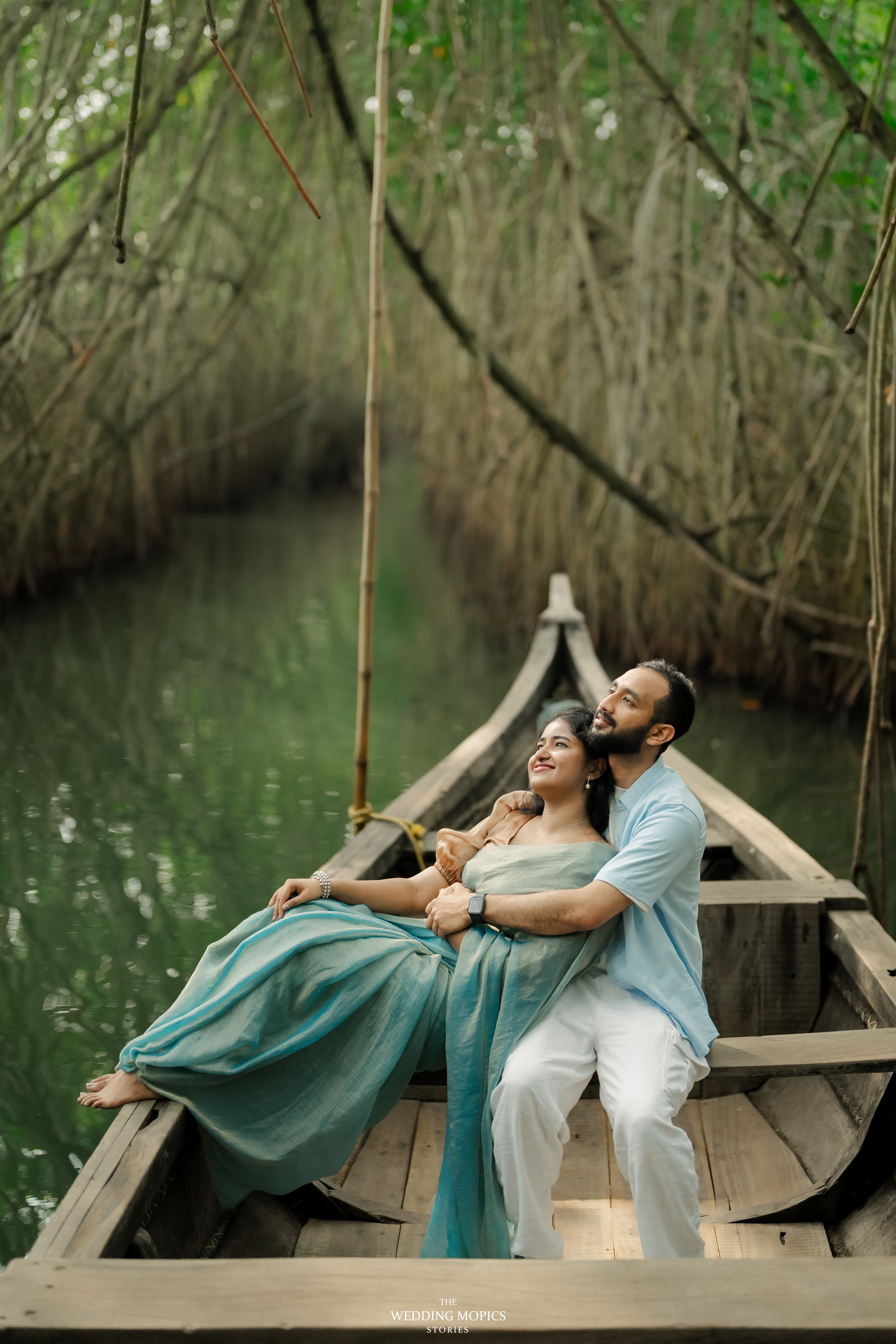Candid wedding moment during a Kerala wedding