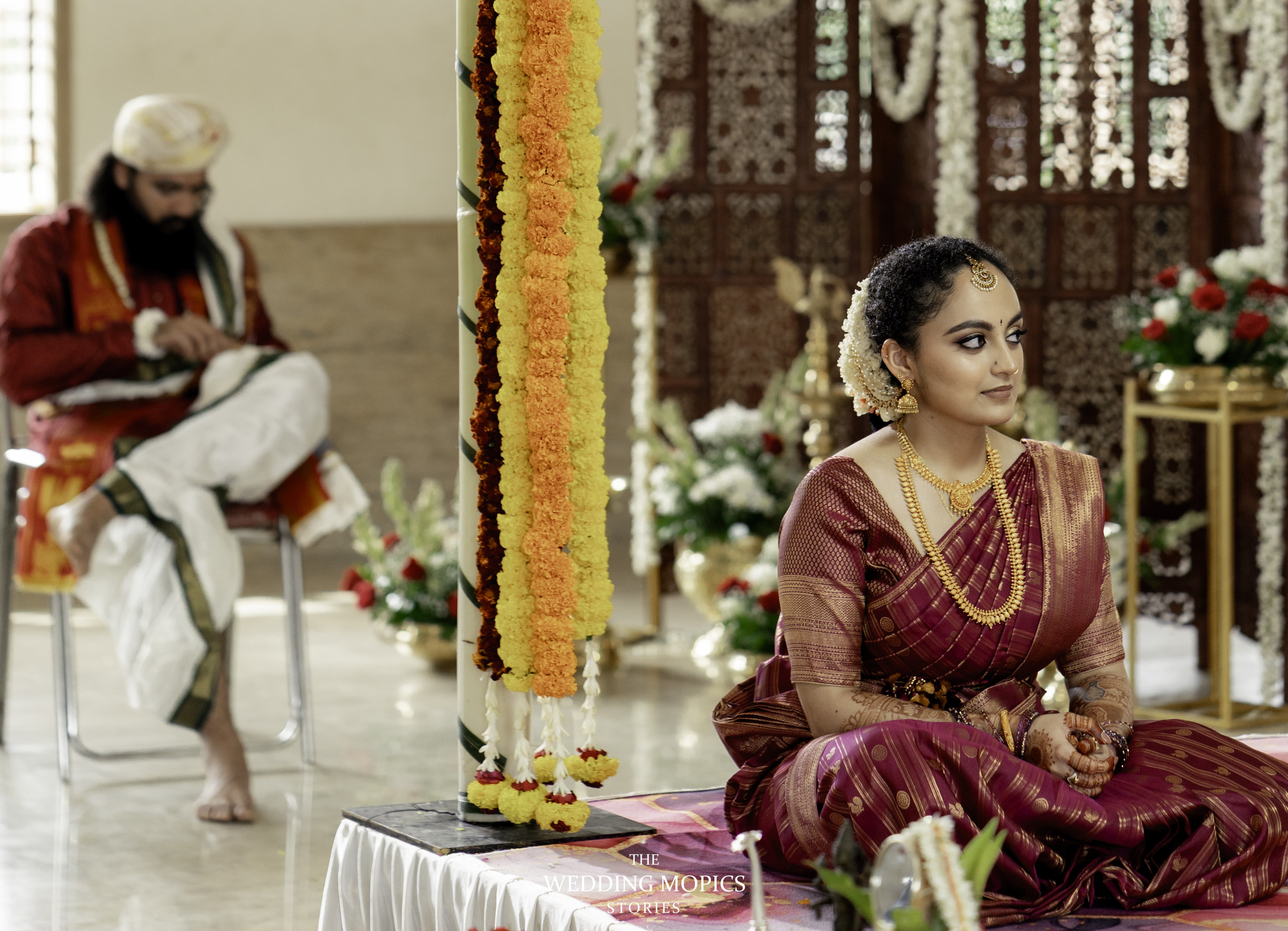 Mangalore wedding family photography during the ceremony interlude