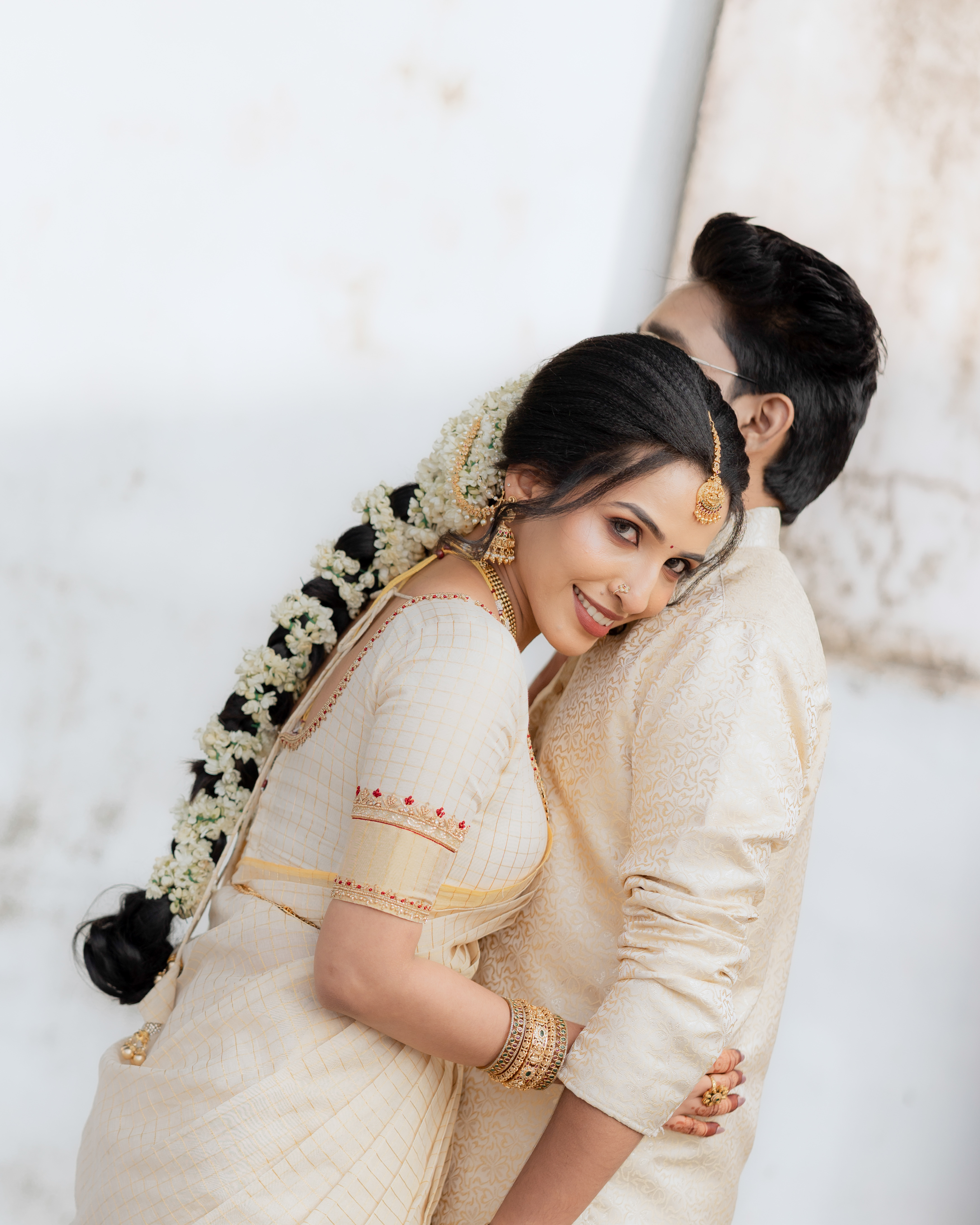 Guruvayur temple wedding courtyard photography